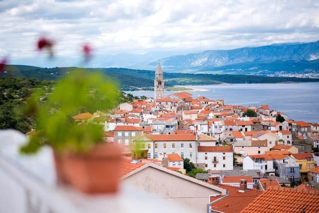 Visnja 1 - With Private Pool And Seaview Vrbnik