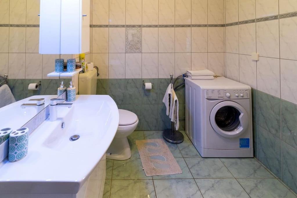 Apartment Visnja 1 - With Private Pool And Seaview *